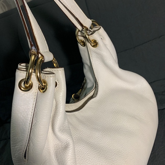 Micheal KORS Premium leather - Picture 11 of 16
